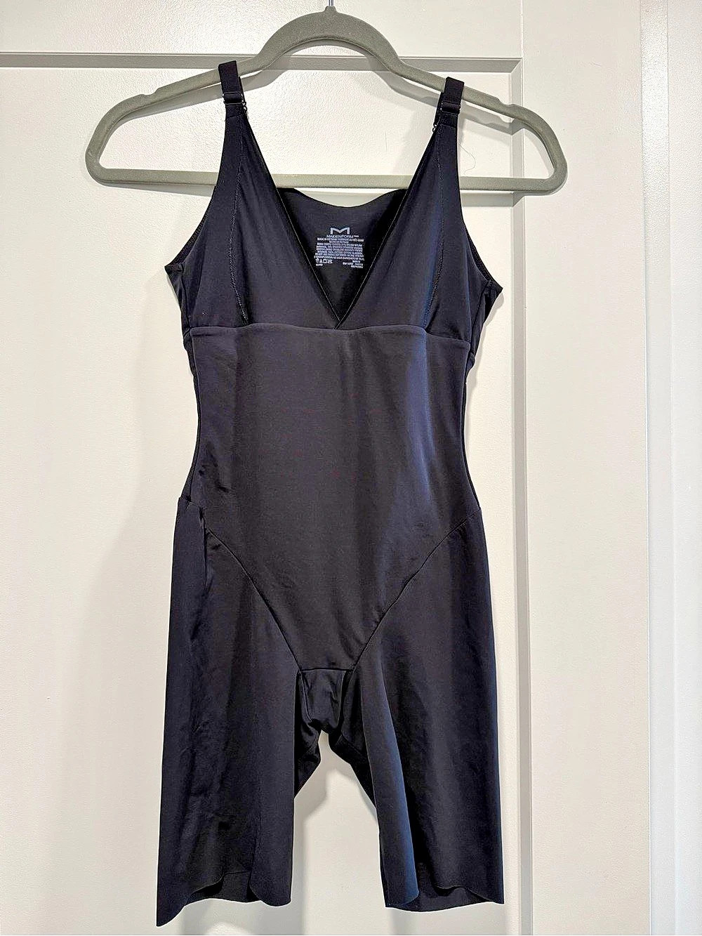 MaidenForm Black One-Piece Shapewear